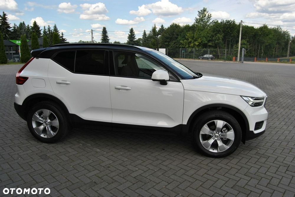 Volvo XC 40 T3 Momentum - 17