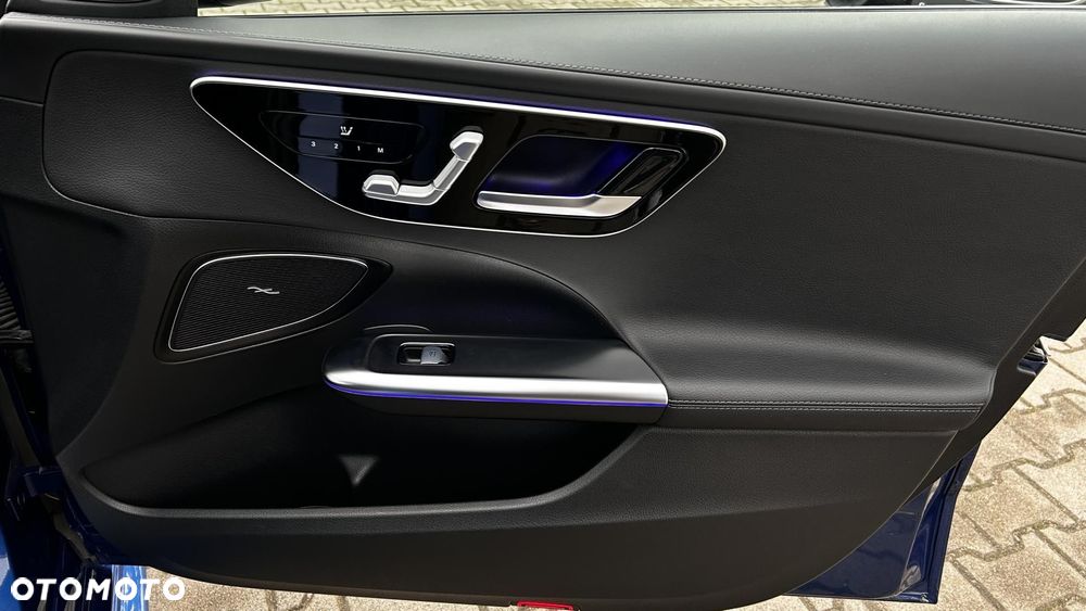 Mercedes-Benz Klasa C - 23