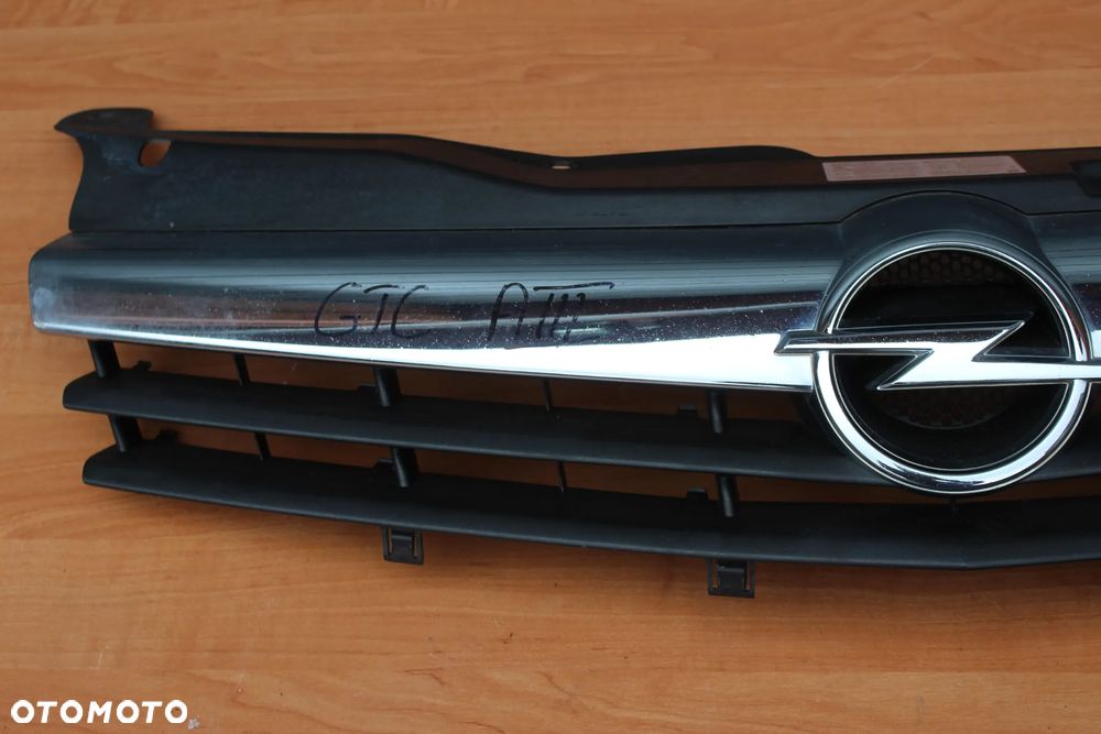 ATRAPA GRILL CHROM OPEL ASTRA H GTC 3 DRZWI CABRIO EUROPA ORYGINAŁ - 13