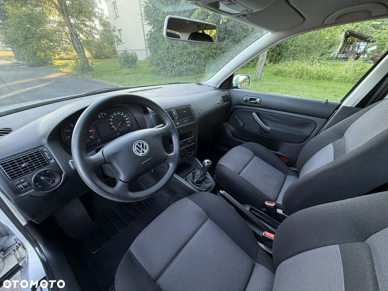 Volkswagen Golf 1.4 Comfortline - 40