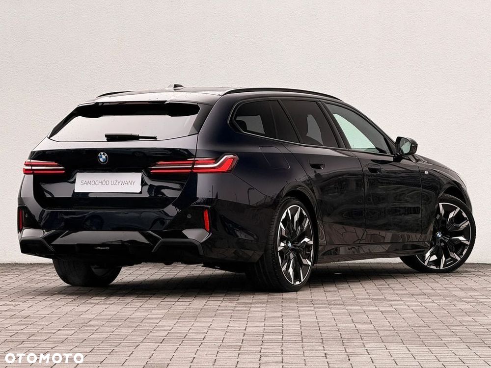 BMW Seria 5 520d xDrive mHEV - 13