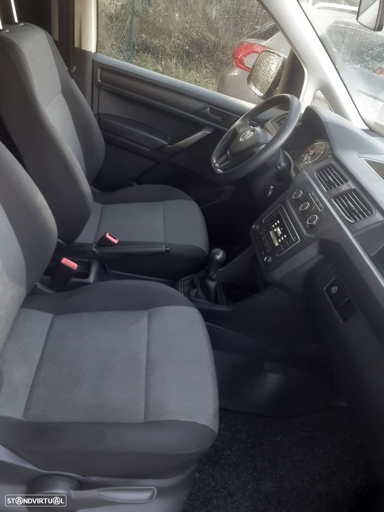 VW Caddy - 8