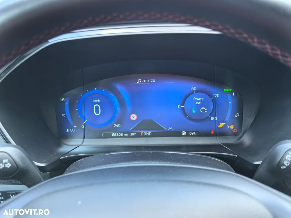 Ford Kuga 2.5 Duratec FHEV ST-LINE - 19