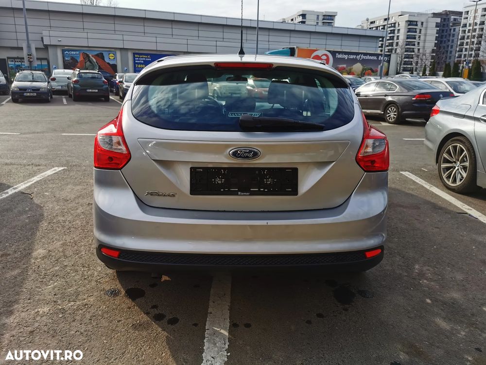 Ford Focus 1.6 TDCI DPF Silver Magic - 7