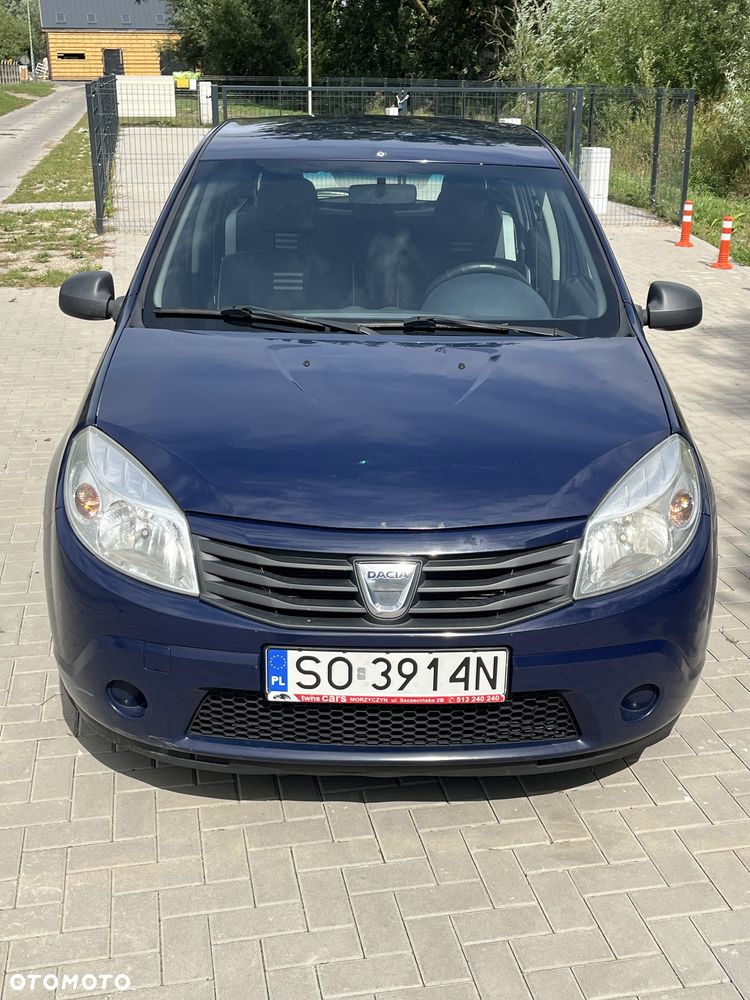 Dacia Sandero - 8