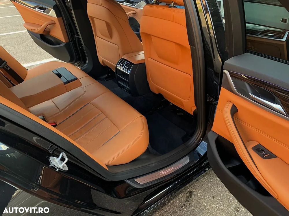 BMW Seria 5 525d Aut. - 7