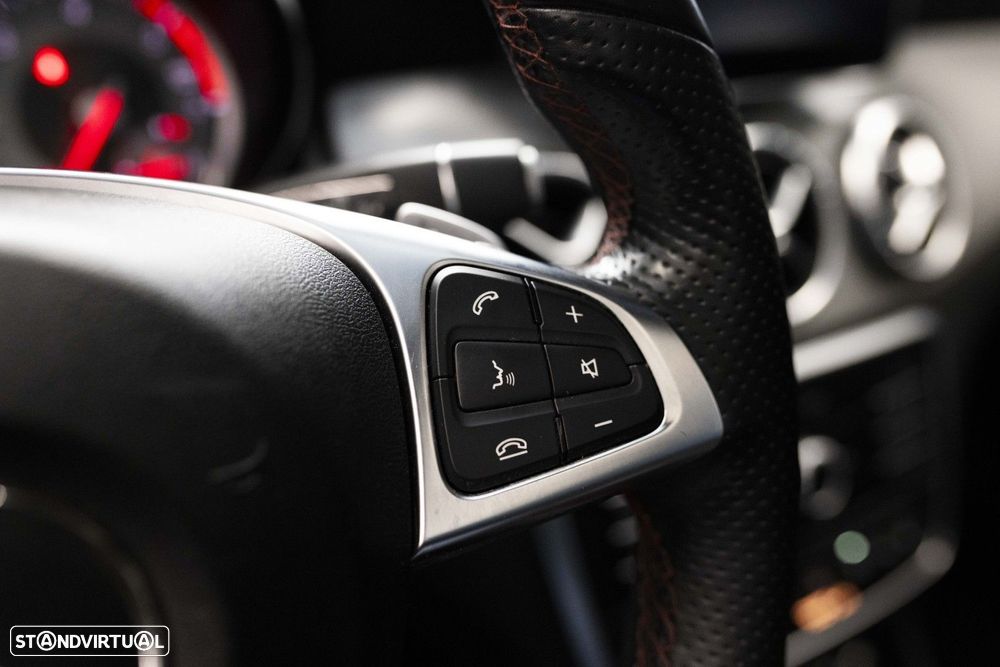 Mercedes-Benz CLA 220 d Shooting Brake AMG Line Aut. - 25