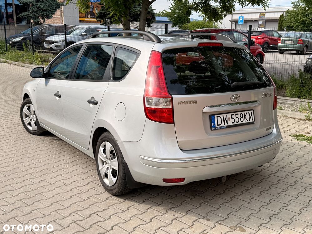 Hyundai i30 1.6 CRDi Premium - 7