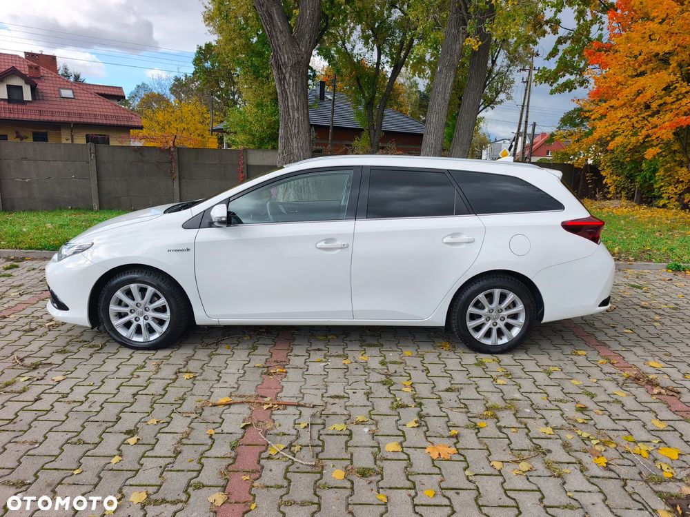 Toyota Auris - 3