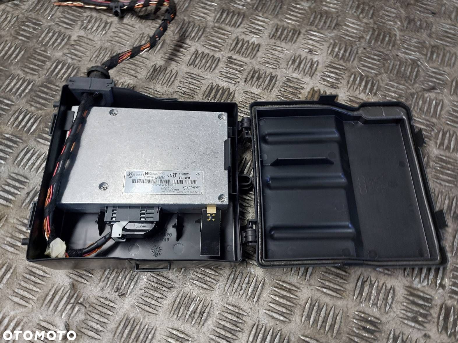 MODUŁ BLUETOOTH AUDI A4 B8 8T0862335B - 1