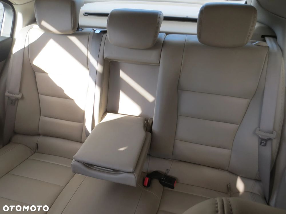 Renault Laguna 2.0 DCi Privilege - 13