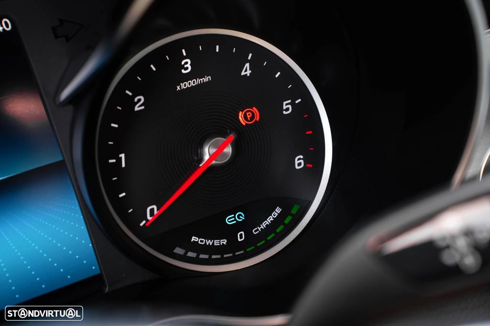 Mercedes-Benz GLC 300 de Coupe 4Matic - 34