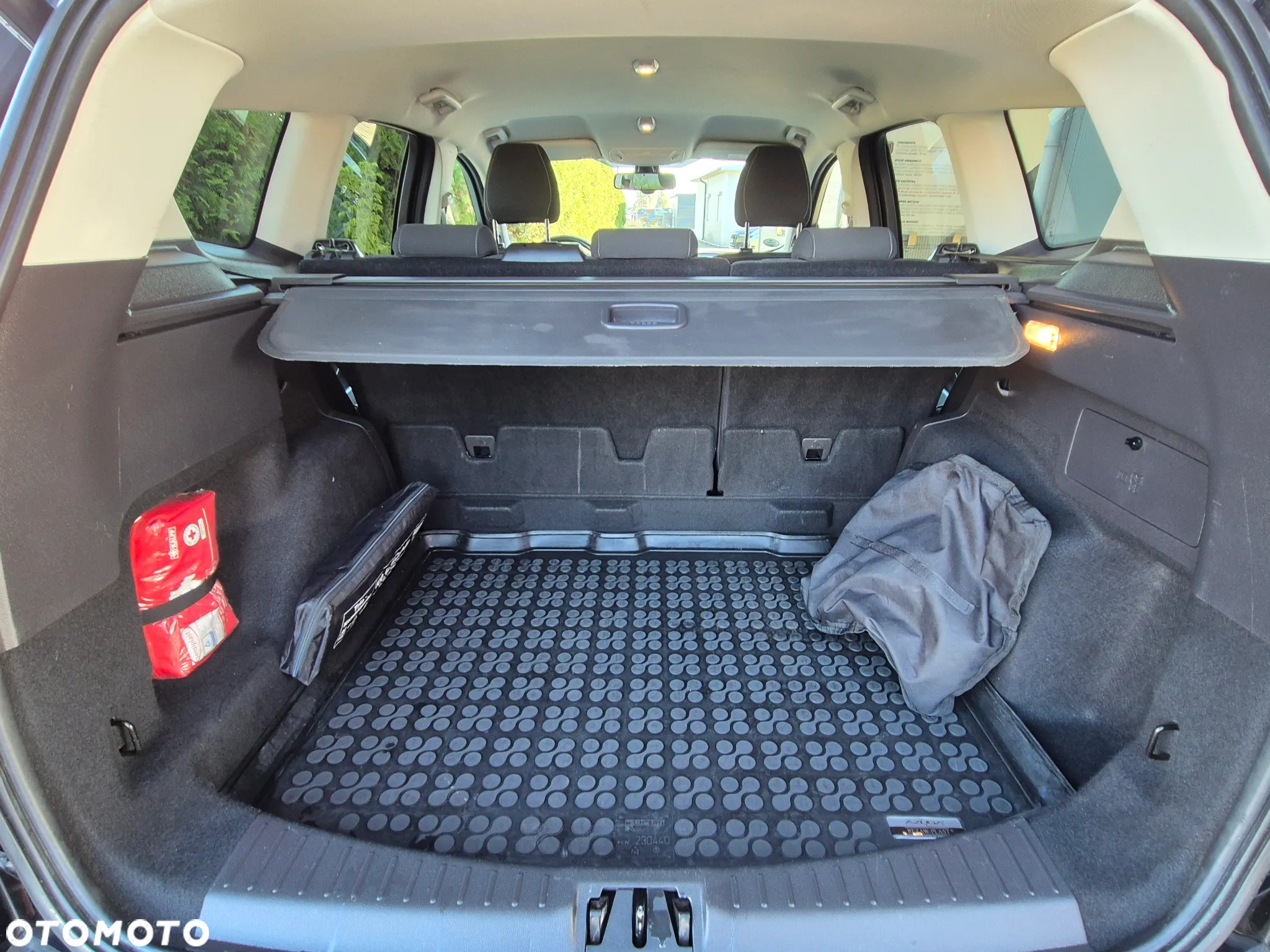 Ford Kuga - 27