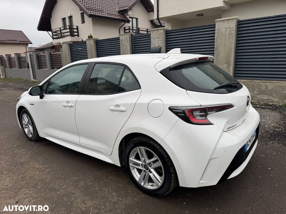 Toyota Corolla 1.8 HSD Business - 5