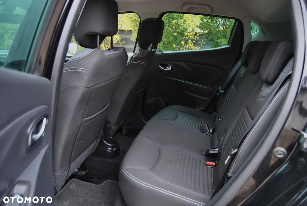 Renault Clio - 6