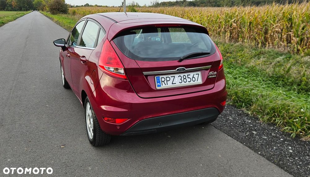 Ford Fiesta 1.4 Silver X plus EU5 - 5