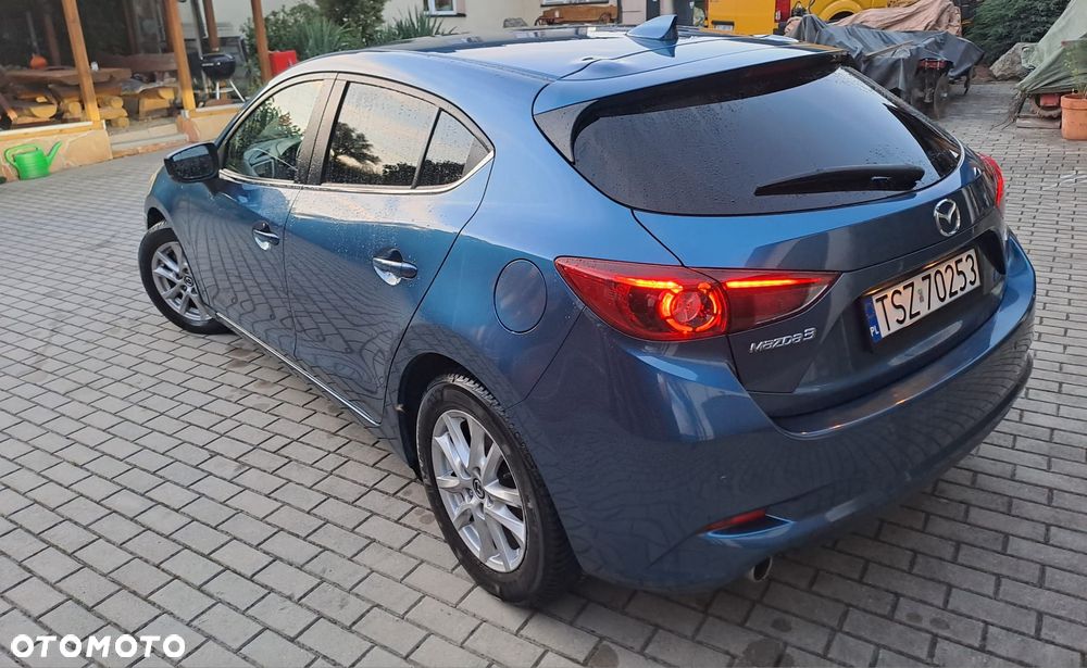 Mazda 3 - 8