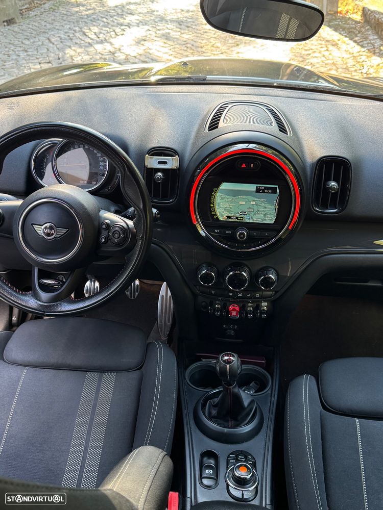MINI Countryman One D - 9