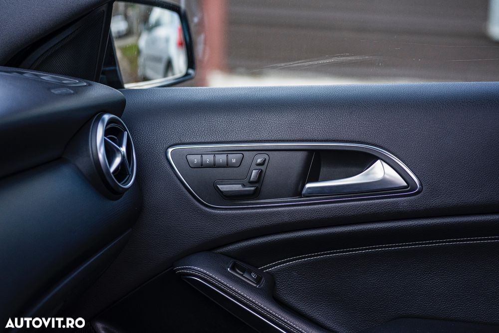 Mercedes-Benz A 180 CDI 7G-DCT AMG Line - 20