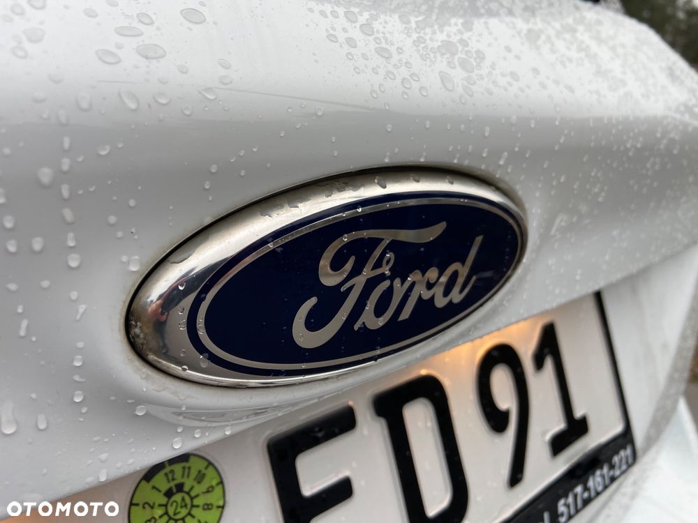 Ford Kuga 2.0 TDCi Titanium - 32