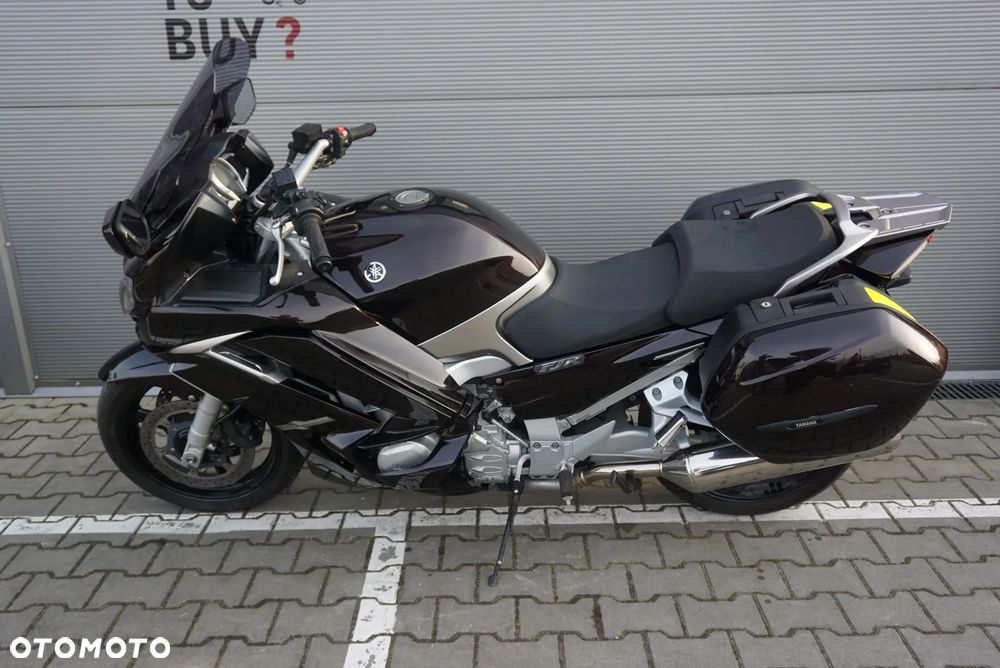 Yamaha FJR - 13