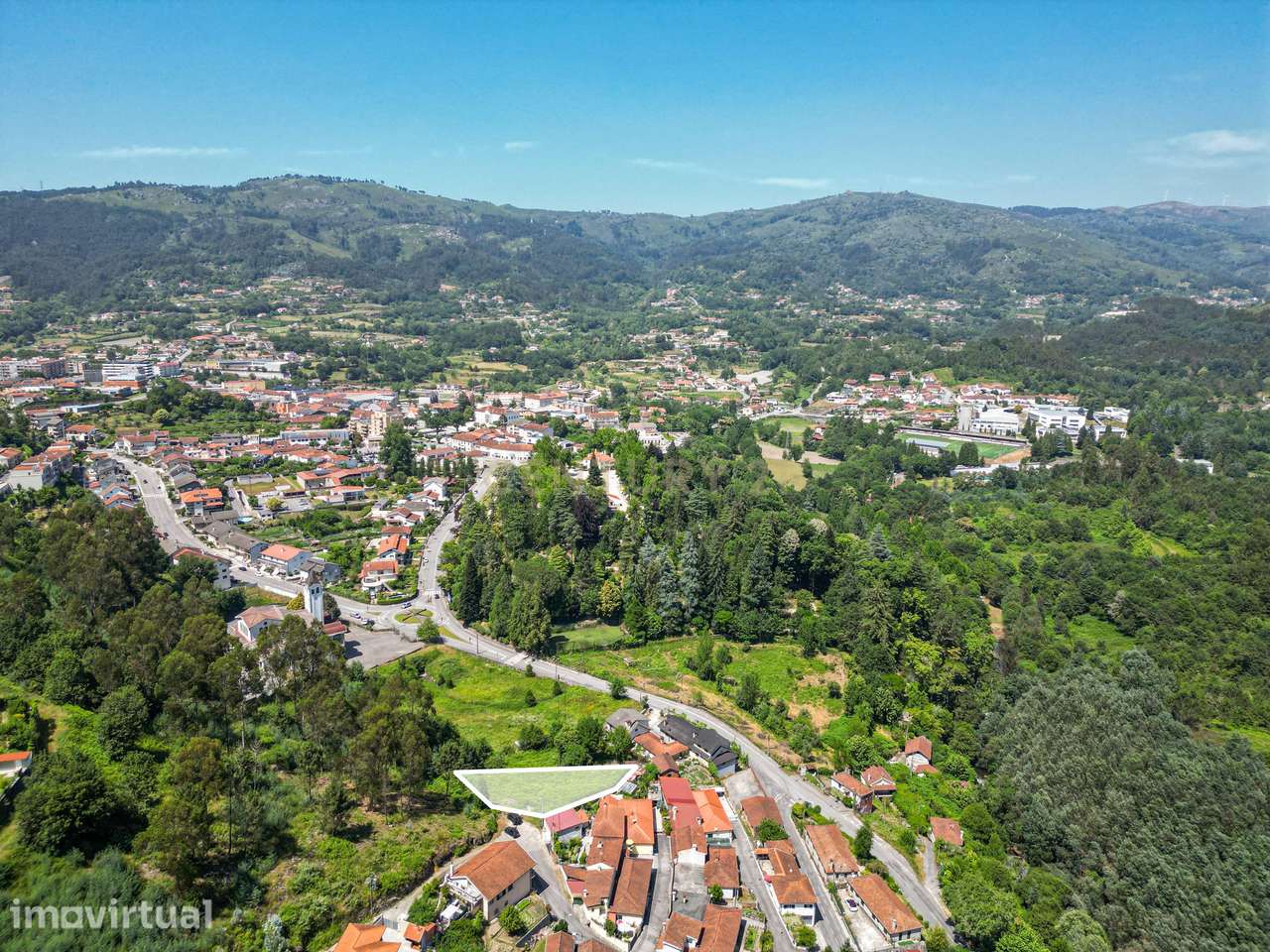 Terreno em Vieira do Minho – Oportunidade para Construção! - Grande imagem: 2/22