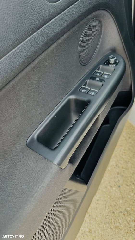 Volkswagen Golf Plus 1.2 TSI BlueMotion Technology Style - 14