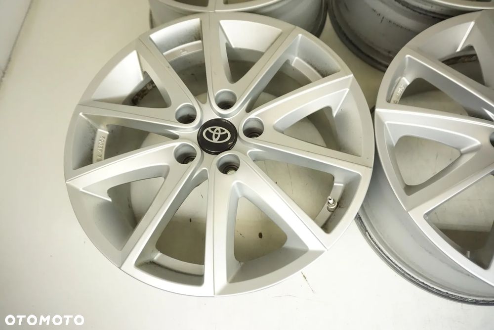 FELGI ALUMINIOWE 17 TOYOTA  CH-R AURIS AVENSIS RAV 4 COROLLA VERSO YARIS CROSS CAMRY - 4