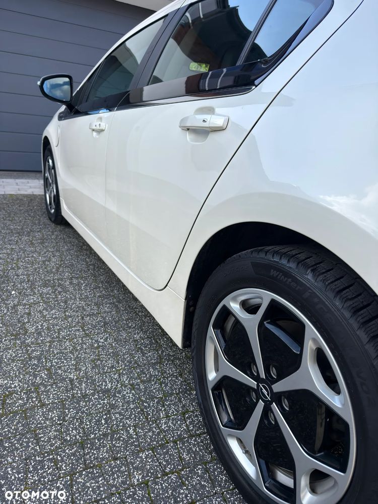 Opel Ampera Standard - 16