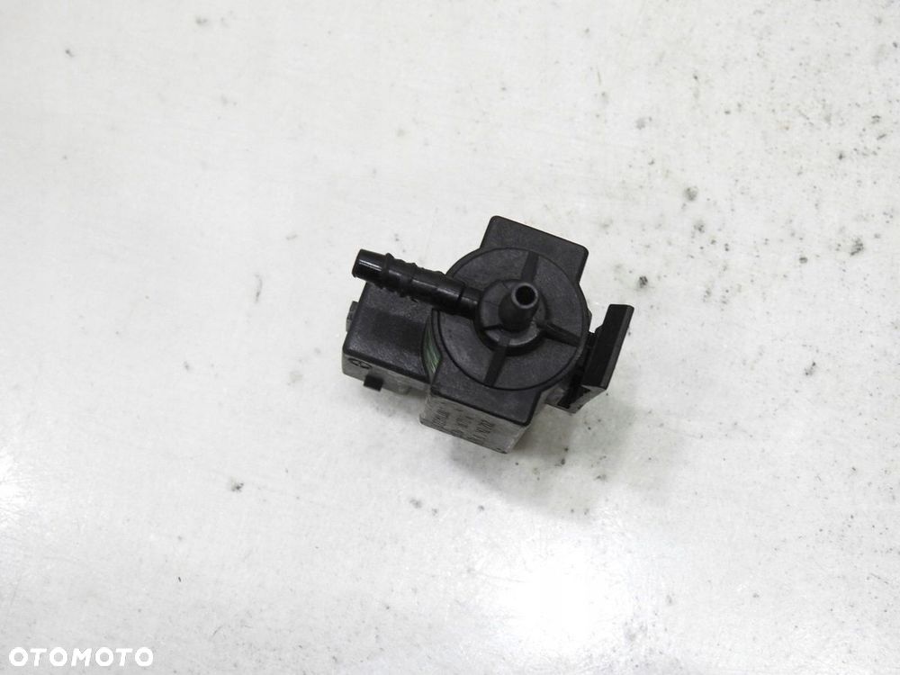 ZAWÓR PODCIŚNIENIA BMW 3 E90 1742712 - 4