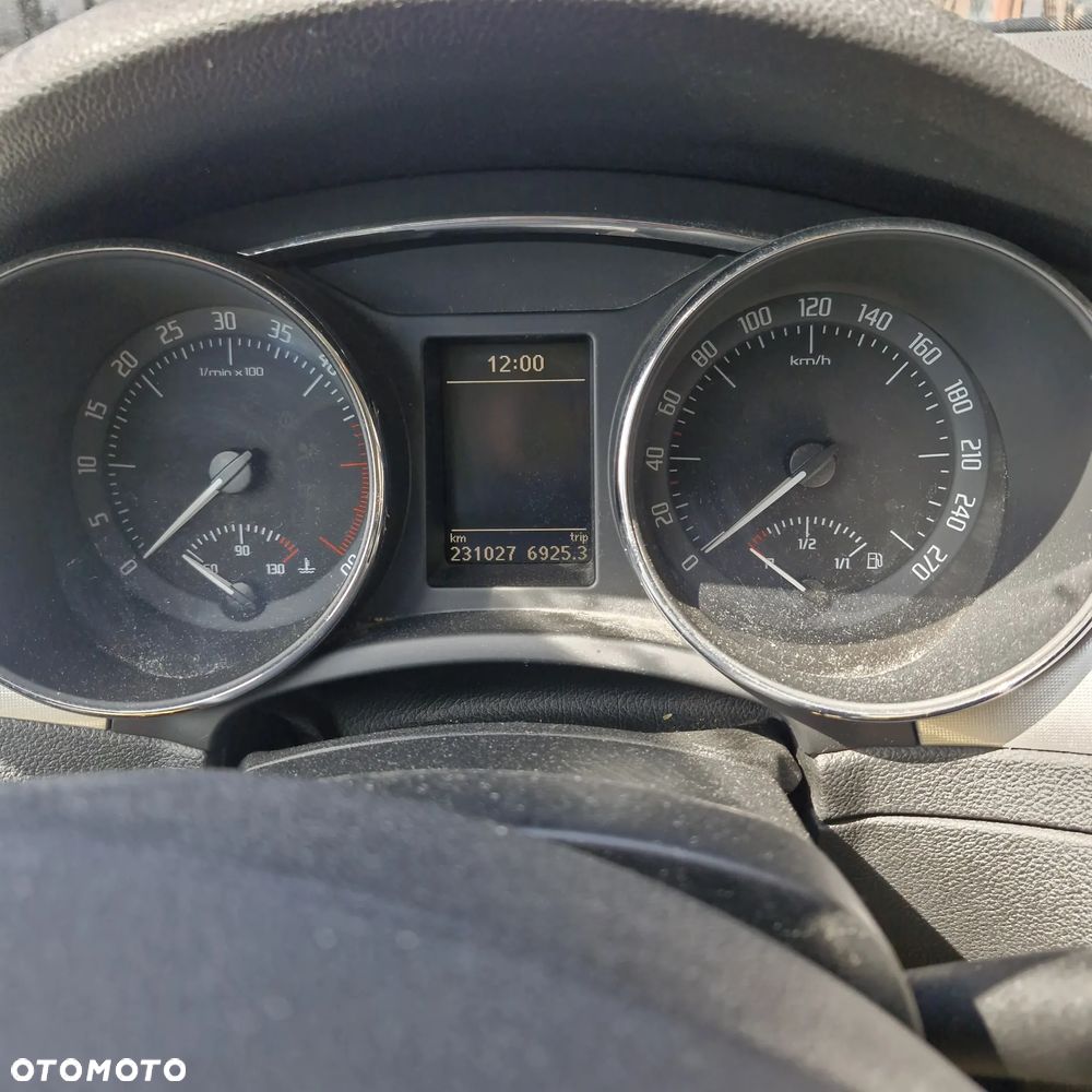 Skoda Superb 2.0 TDI Comfort - 12
