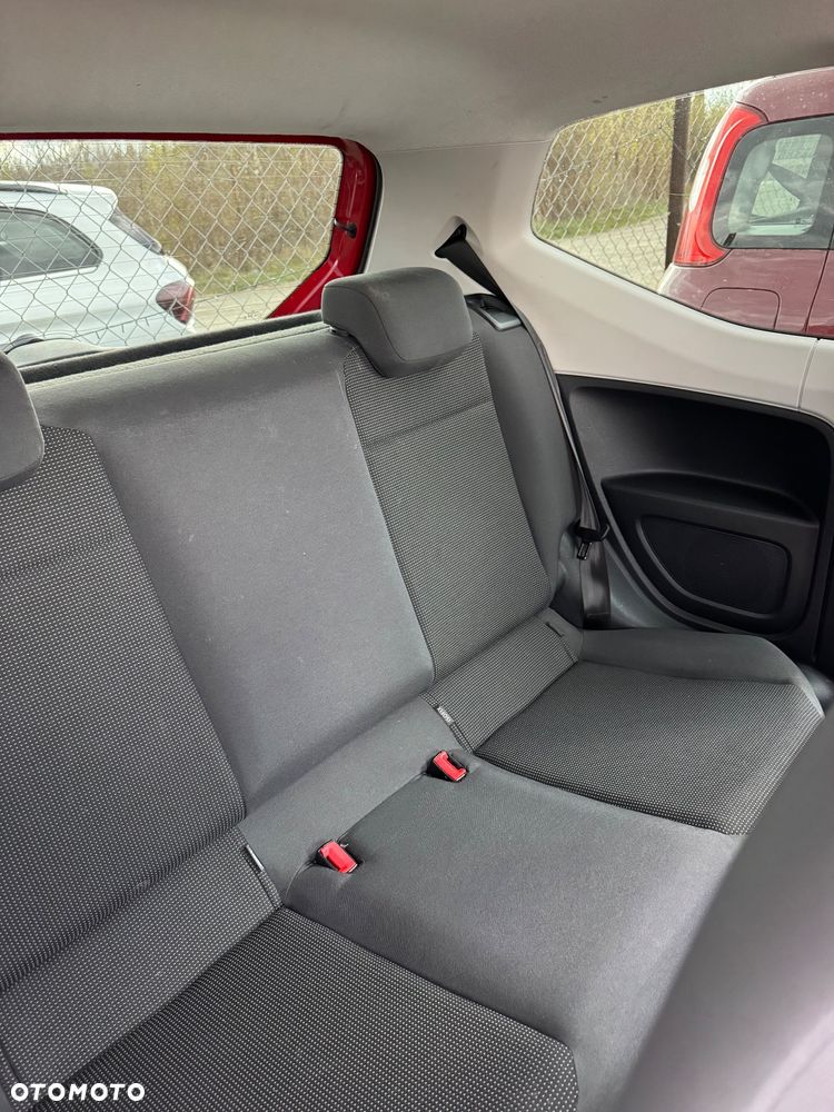 Volkswagen up! 1.0 white - 27