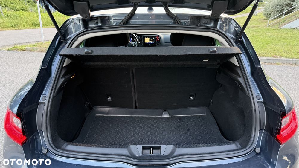 Renault Megane 1.6 SCe Limited - 14