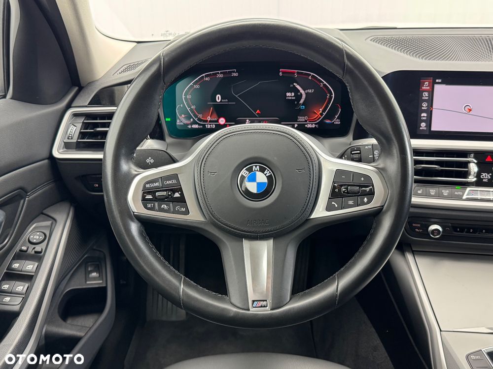 BMW Seria 3 318d Touring Advantage - 19