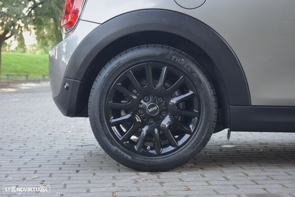 MINI 3 Portas One Classic - 49