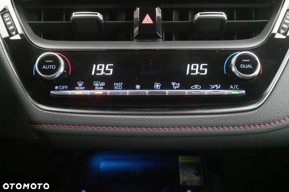 Toyota Corolla - 20