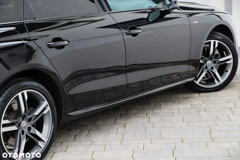 Audi A4 Avant - 13