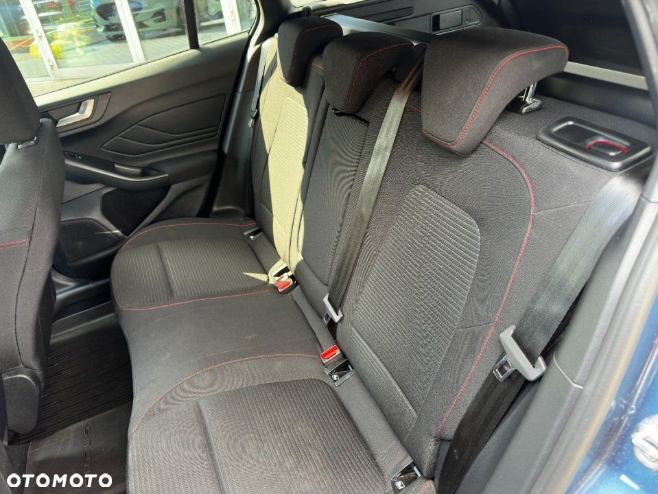 Ford Focus - 21
