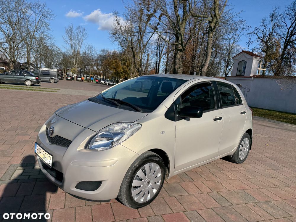 Toyota Yaris 1.33 Luna - 30