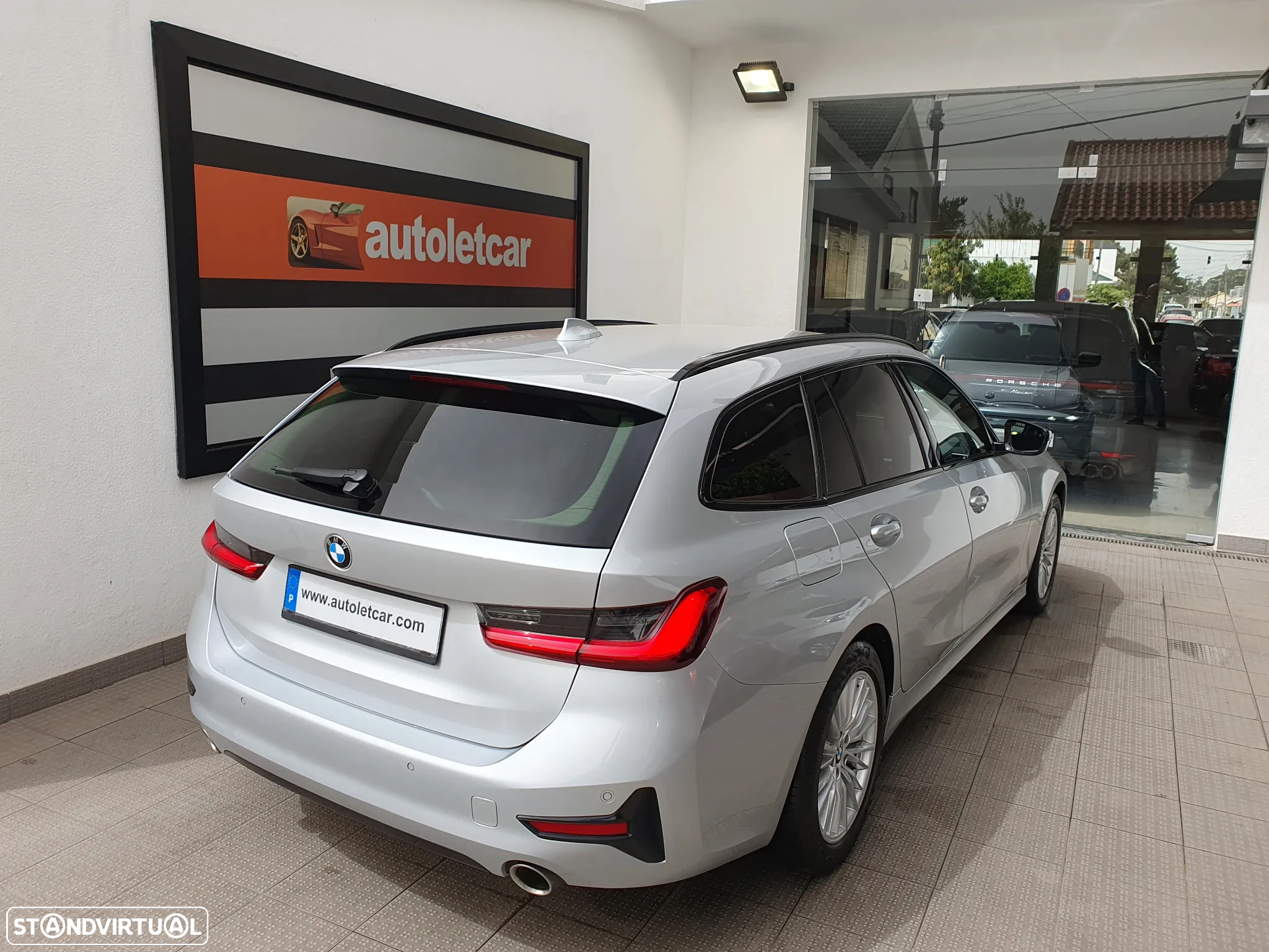 BMW 320 d Touring Line Sport Auto - 4