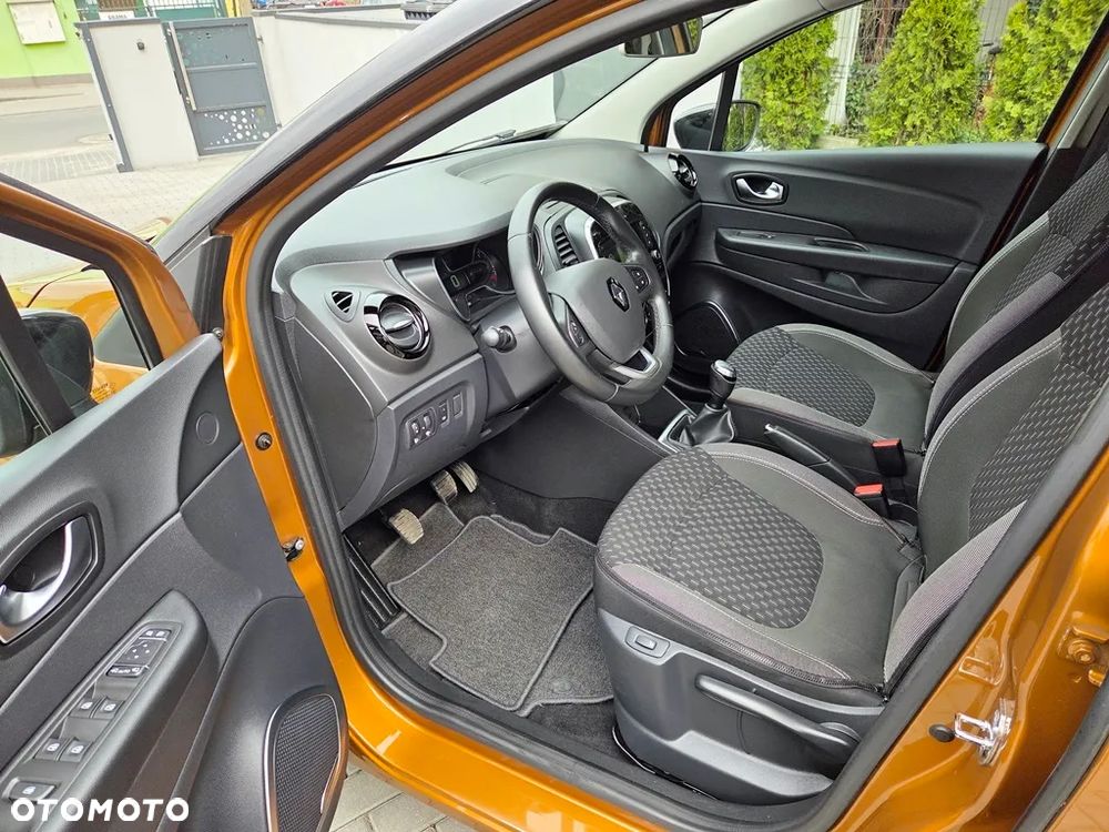 Renault Captur - 17