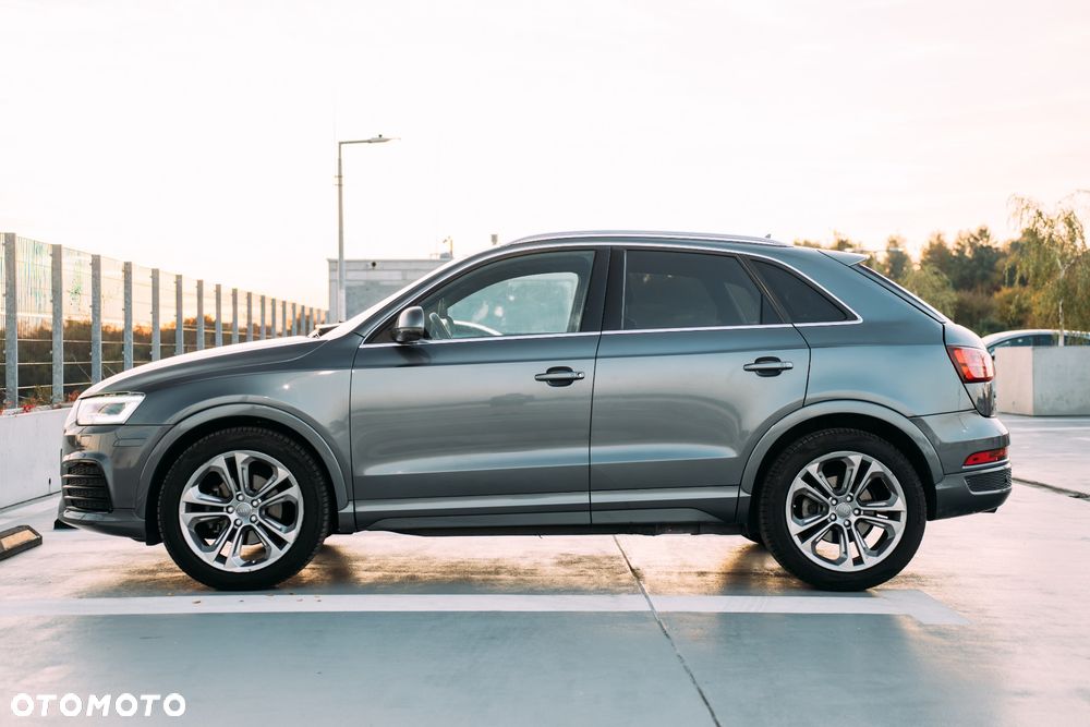 Audi Q3 2015 photo 2