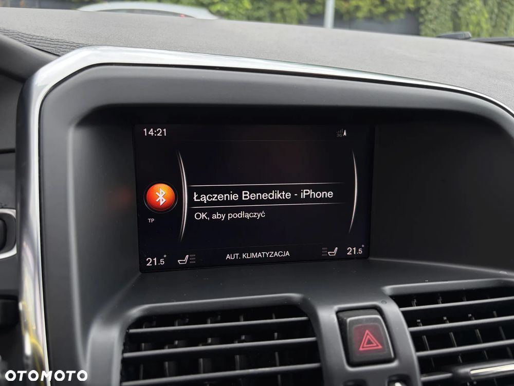 Volvo XC 60 D4 Geartronic Summum - 25