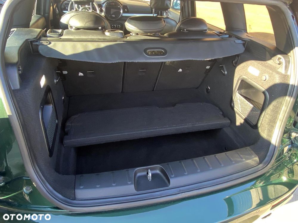 MINI Clubman Cooper SD ALL4 - 18