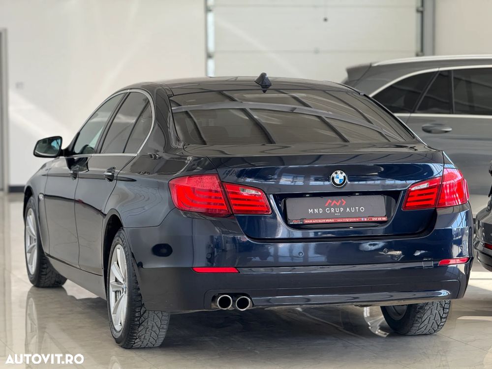 BMW Seria 5 520d - 3