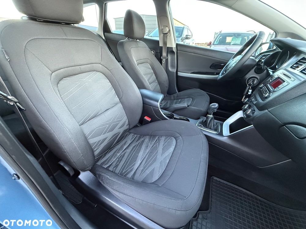 Kia Ceed 1.4 CVVT - 27
