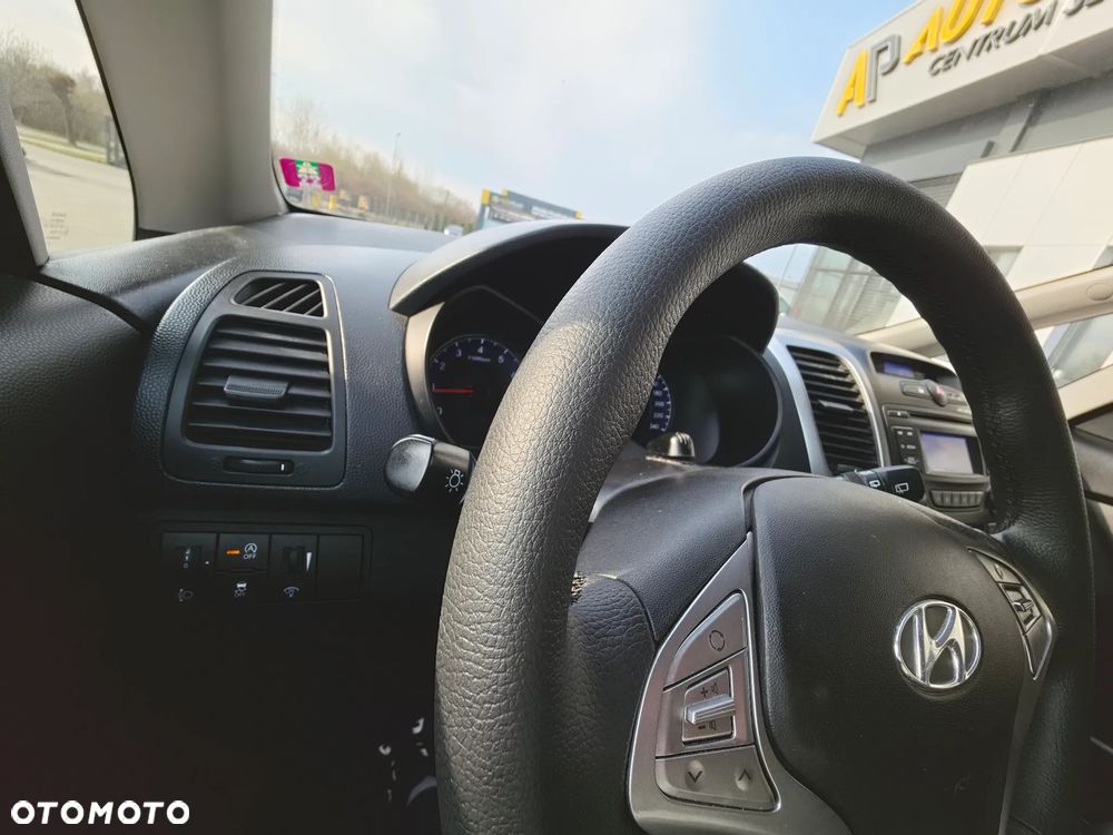 Hyundai ix20 1.6 blue Comfort - 17