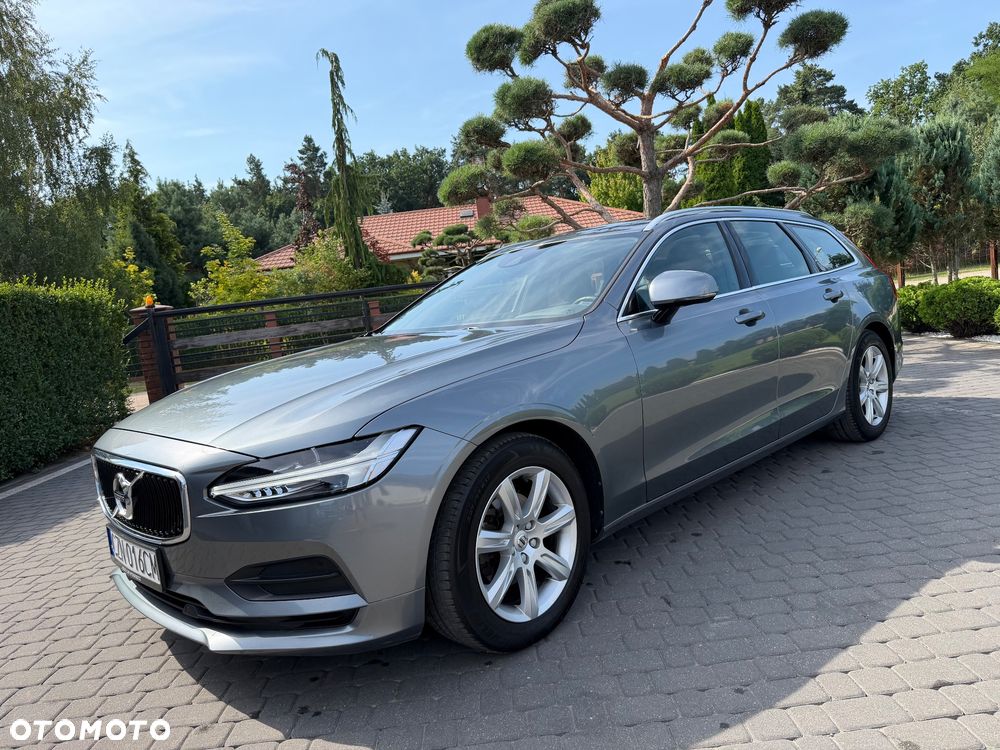 Volvo V90 D4 Momentum - 5