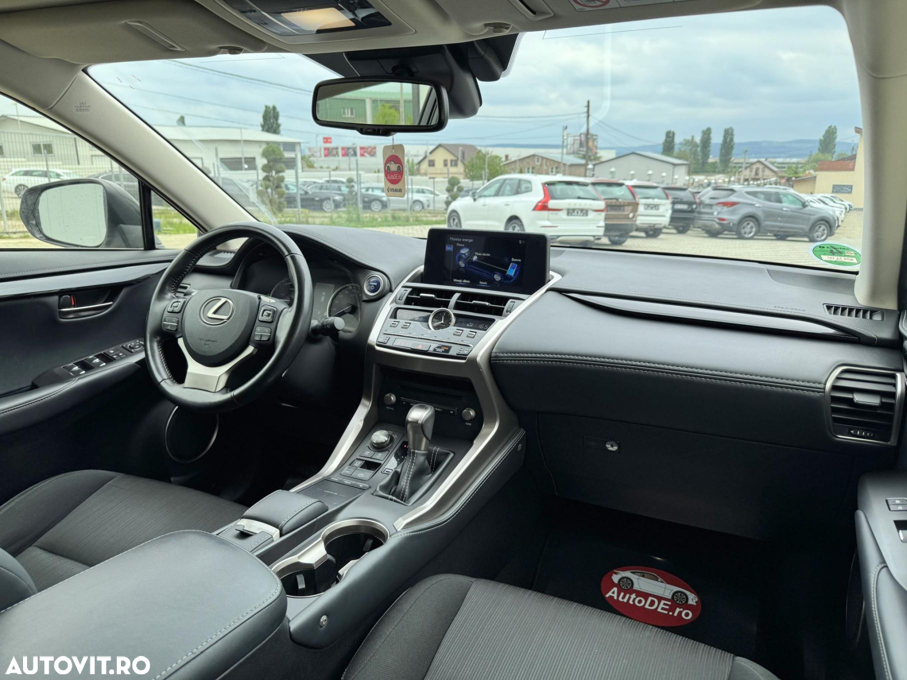 Lexus Seria NX - 6