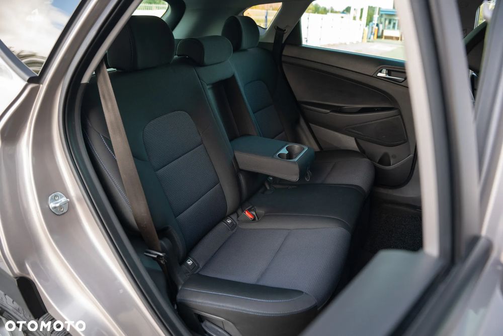 Hyundai Tucson 1.6 GDI BlueDrive Comfort 2WD - 35